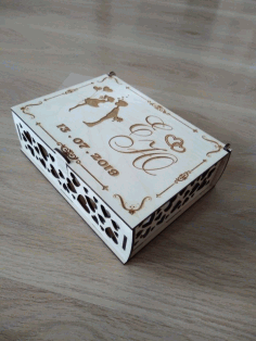 Beautiful Personalised Engraved Wooden Box Free DXF File