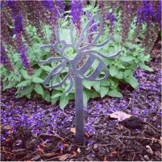 Bee Garden Stake Garden Decorations Free DXF File