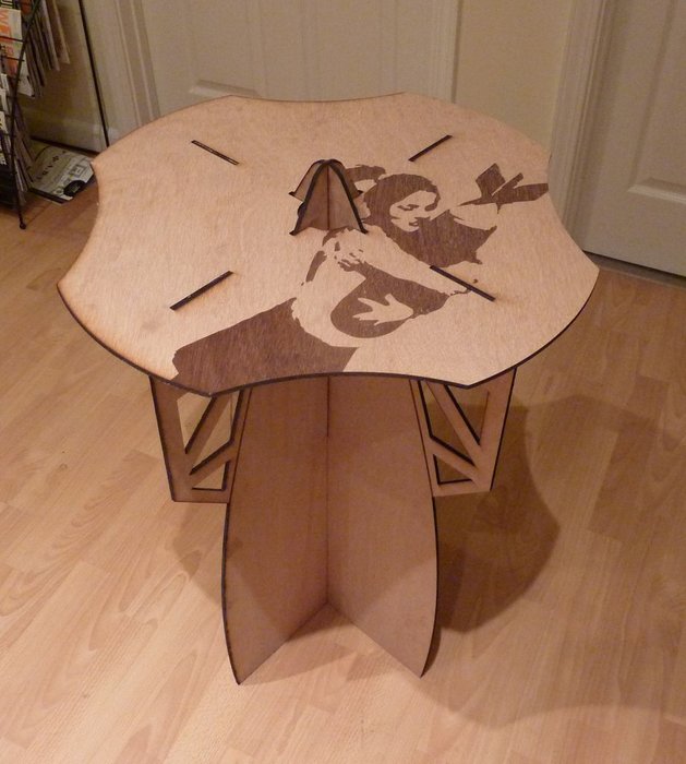 Flat Packable Side Table Free DXF File