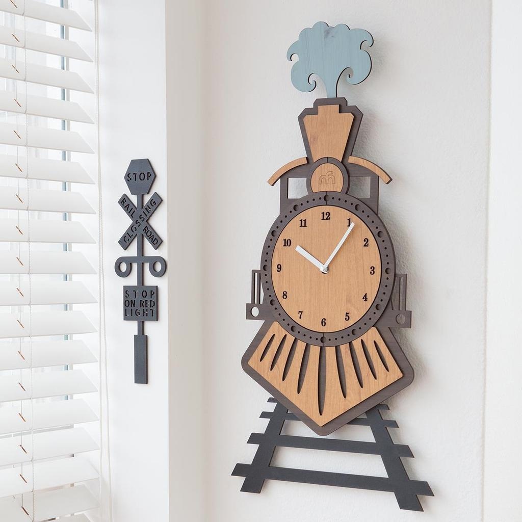 Train Wall Clock Free Vector File
